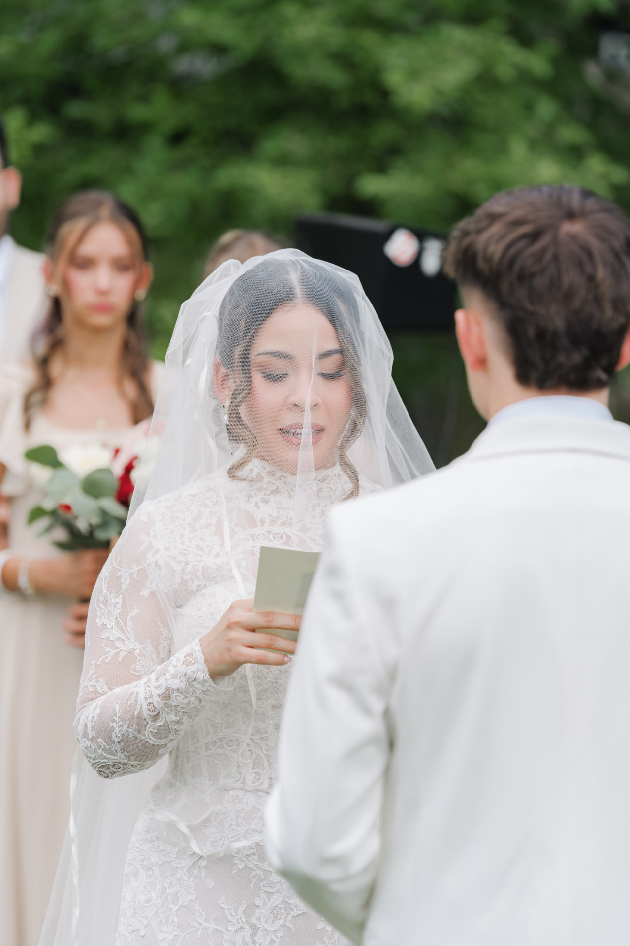 Bride with timeless bridal makeup